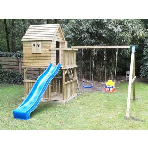 Speeltoestel Duisburg - hekwerk